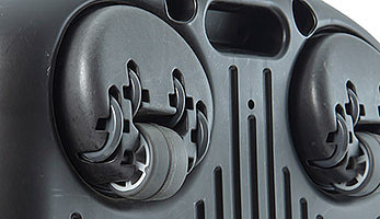 EasyDrive front rollers rotate 360 degrees for easy movement of the vacuum cleaner