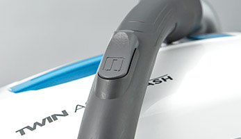 Пылесос THOMAS Twin Aquawash, механическая регулировка мощности на шланге для очистки тонкого текстиля