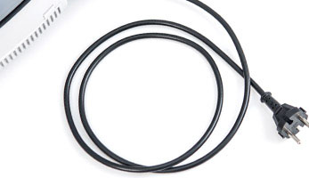 Twin TT Orca, автоматическая смотка сетевого шнура и большой радиус действия для удобной уборки от одной розетки