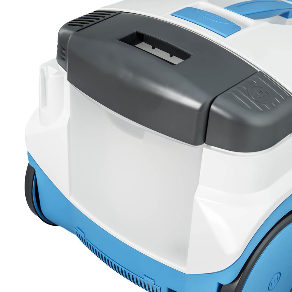 THOMAS Twin Aquawash, в задней части пылесоса расположена большая съемная емкость для чистой воды