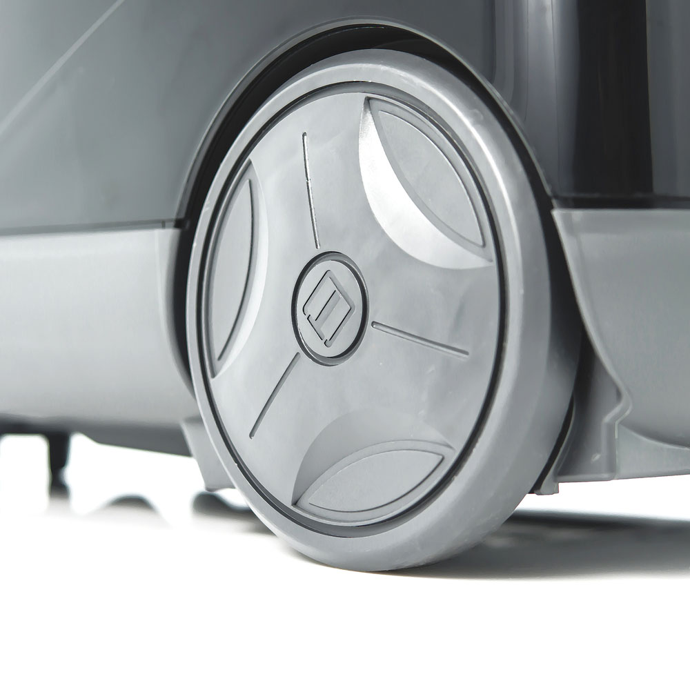 Thomas Twin Sigma, велике заднє колесо для маневреності