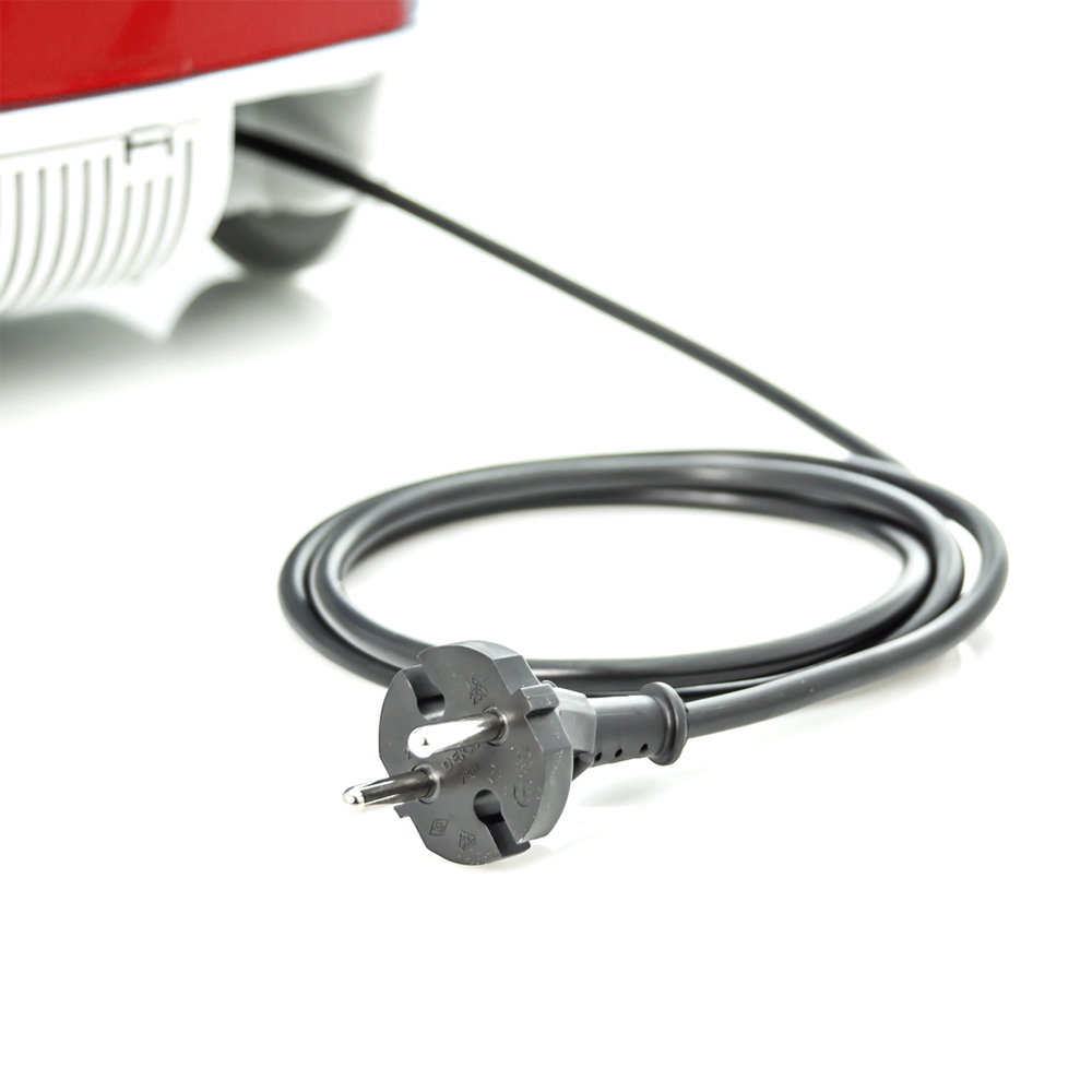 Длинный сетевой шнур для большого радиуса действия